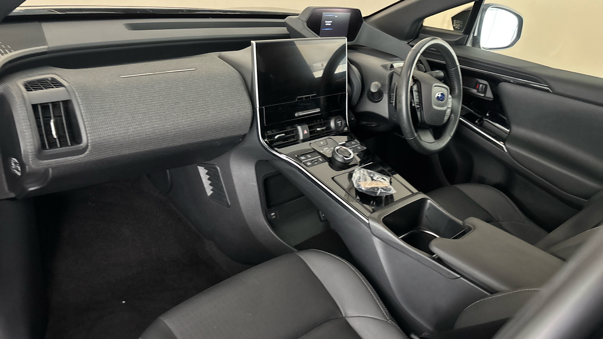 4058608 150kW Touring 71.4kWh 5dr Auto AWD