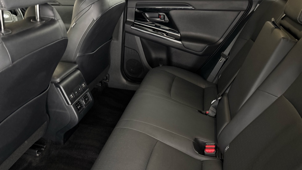 SUBARU SOLTERRA Image 14