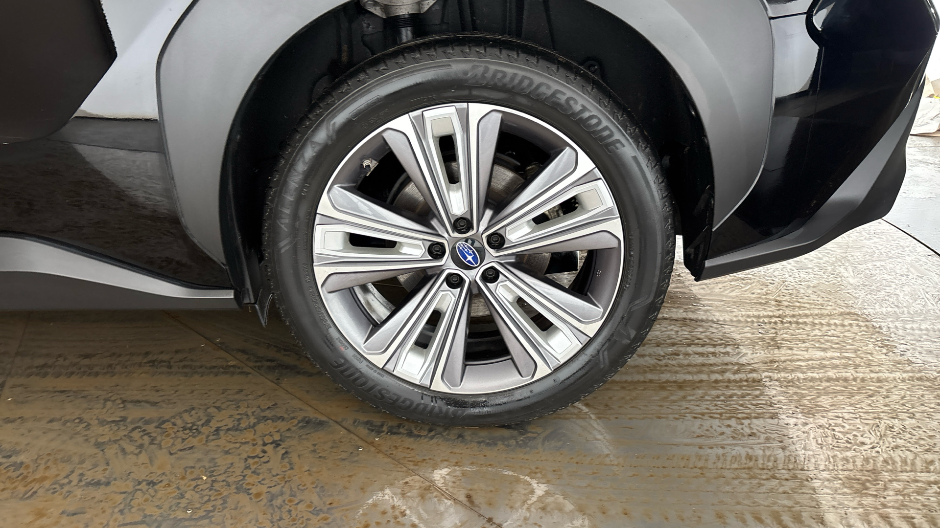 4058608 150kW Touring 71.4kWh 5dr Auto AWD