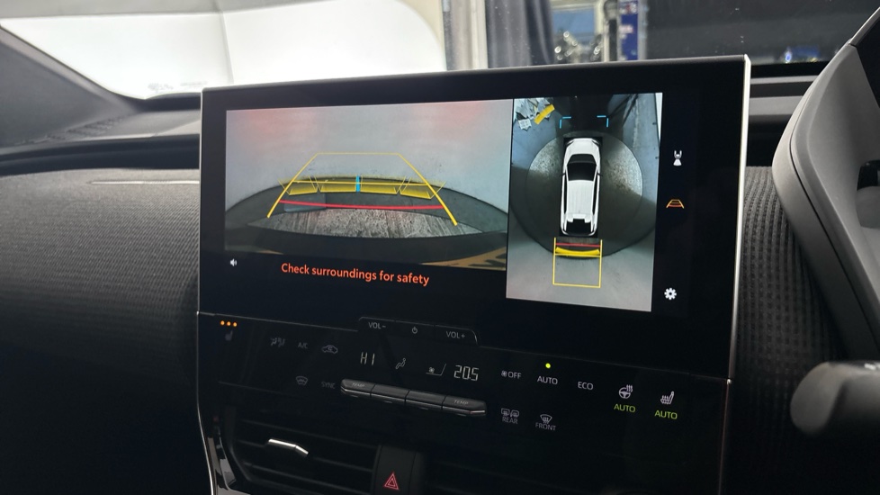 SUBARU SOLTERRA reverse camera