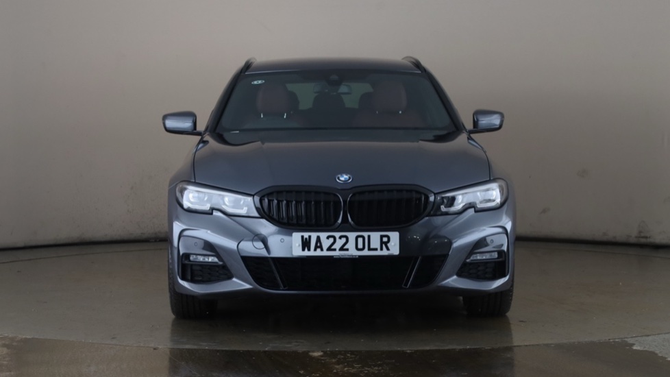 BMW 3 SERIES Image 8