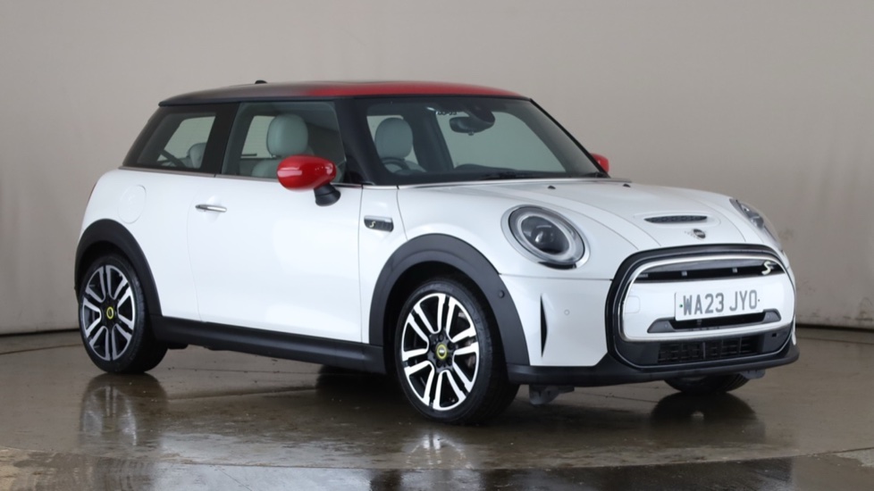 MINI HATCHBACK Image 7