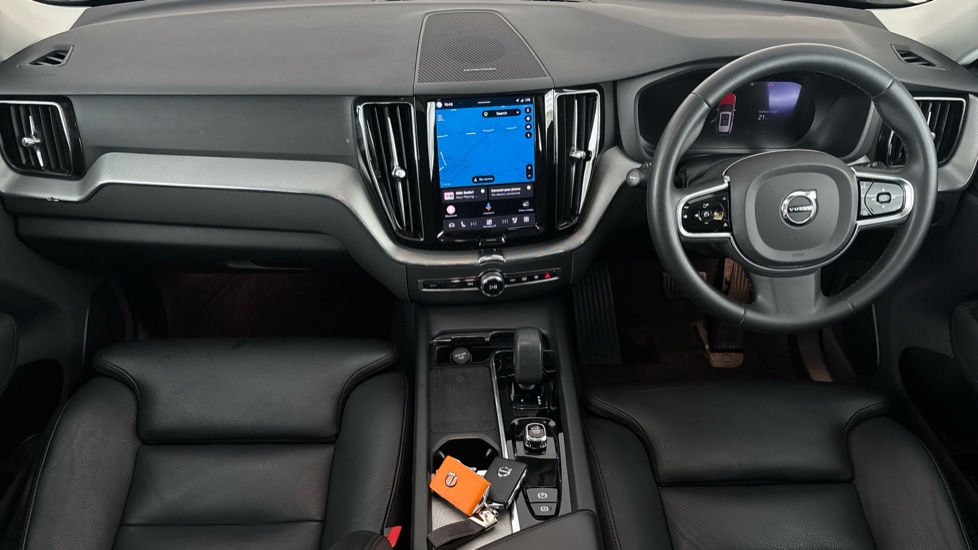 VOLVO XC60 Image 11