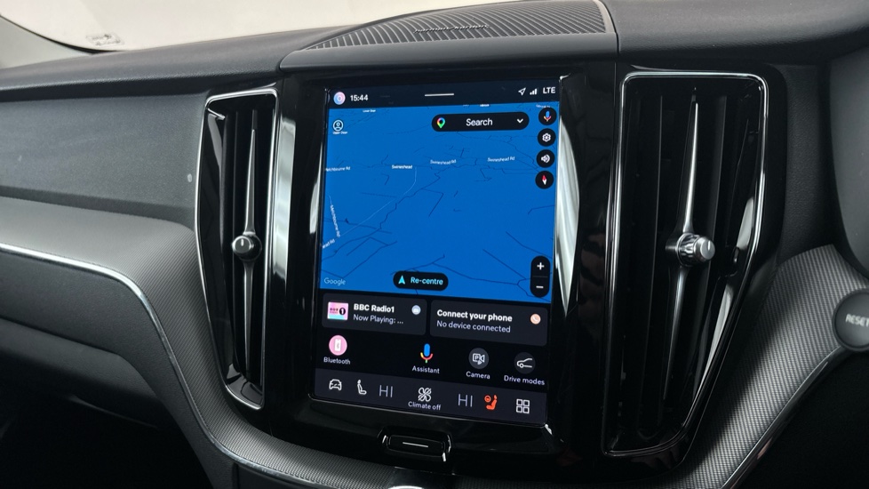 VOLVO XC60 Image 12
