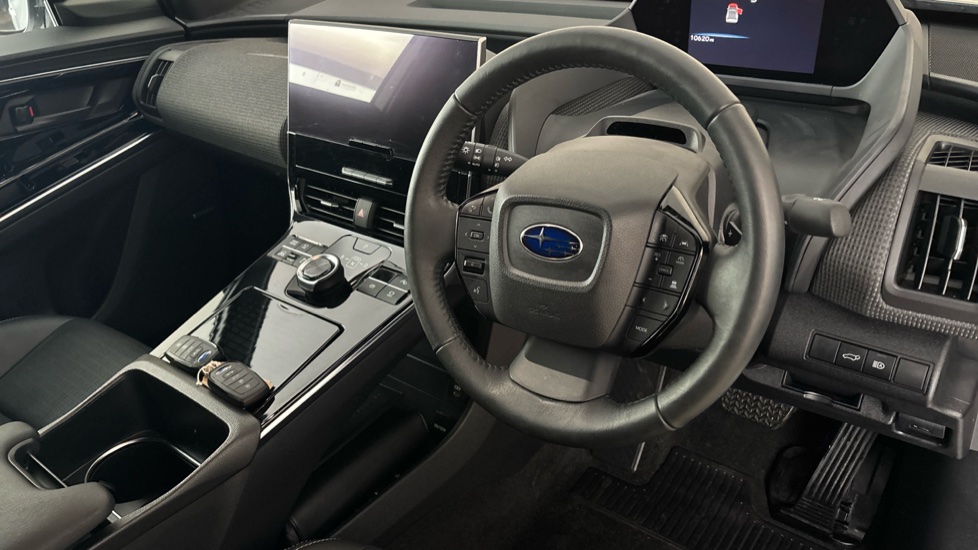 SUBARU SOLTERRA Image 9