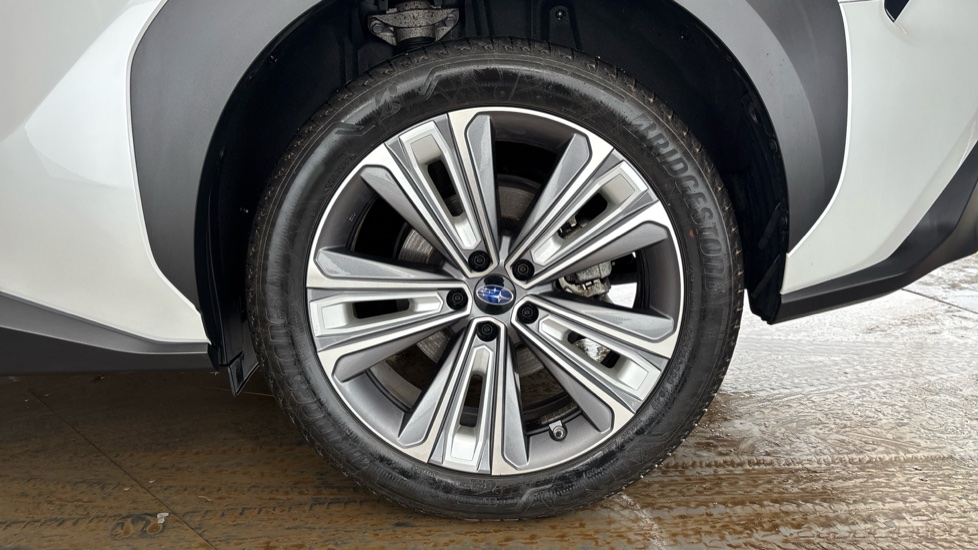 SUBARU SOLTERRA Image 18