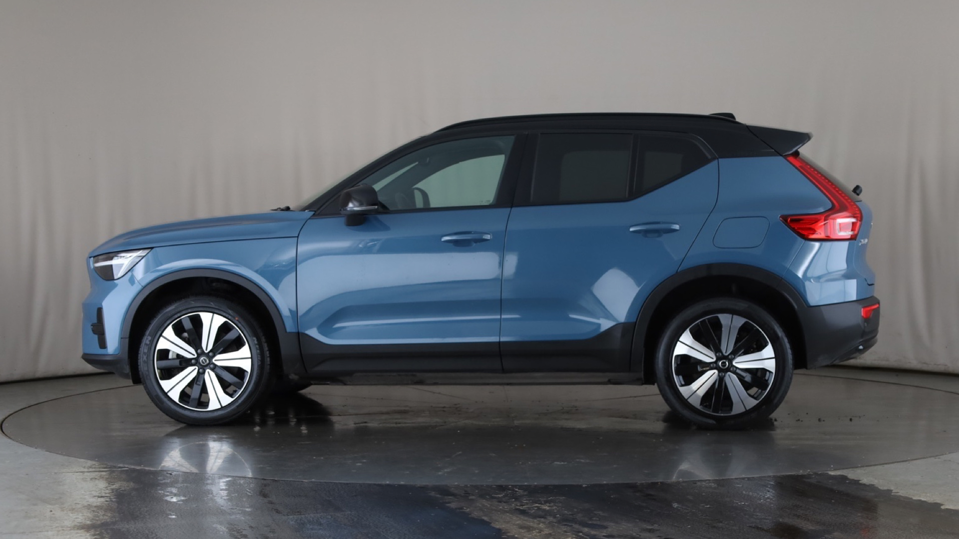 170kW Recharge Core 69kWh 5dr Auto