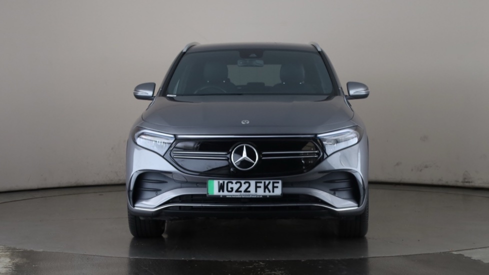 MERCEDES EQA Image 8