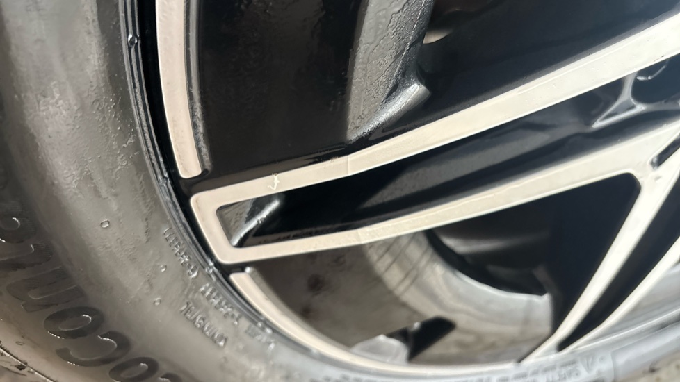 MERCEDES EQA corrosion