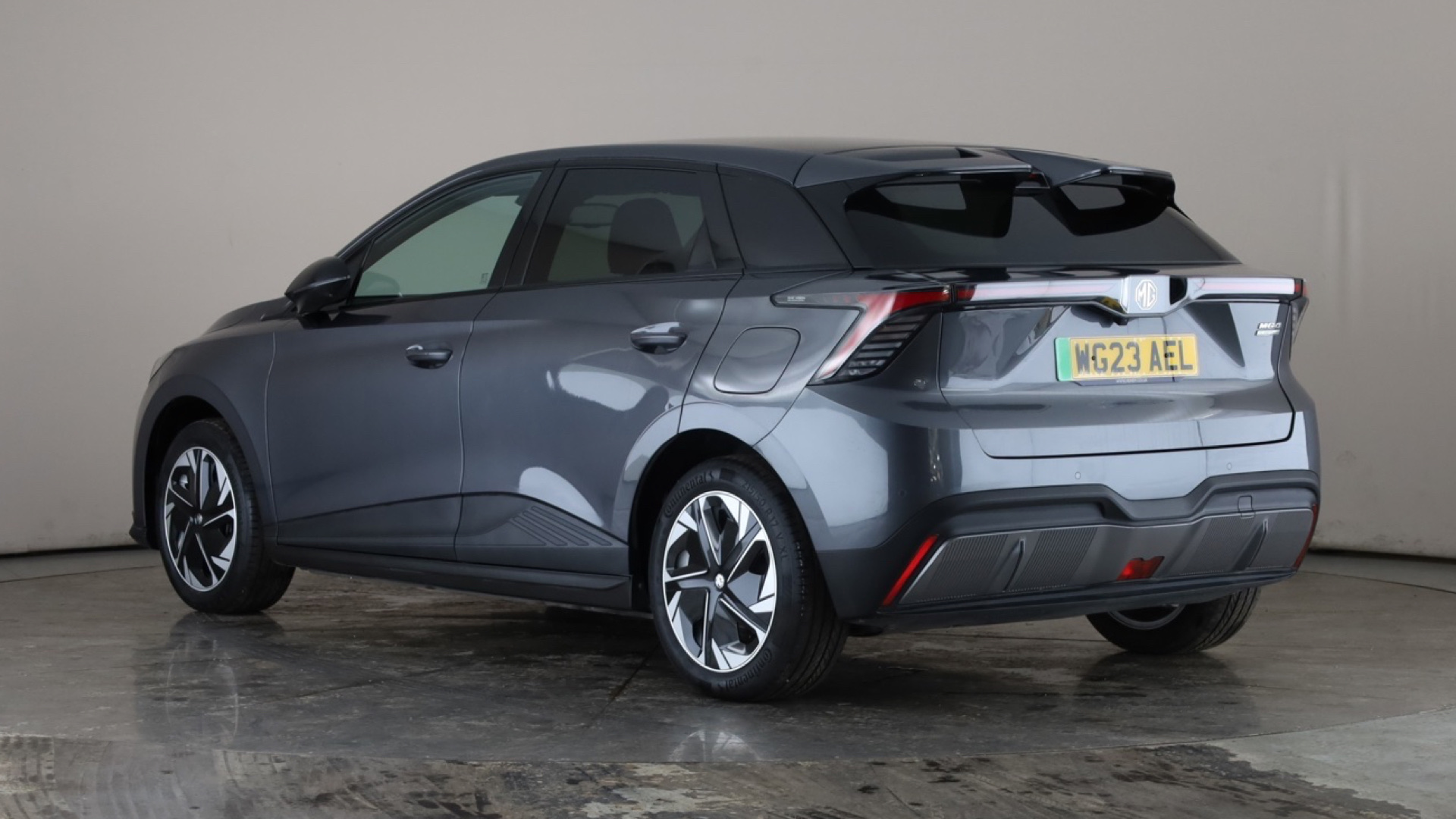 150kW Trophy EV Long Range 64kWh 5dr Auto [2023]