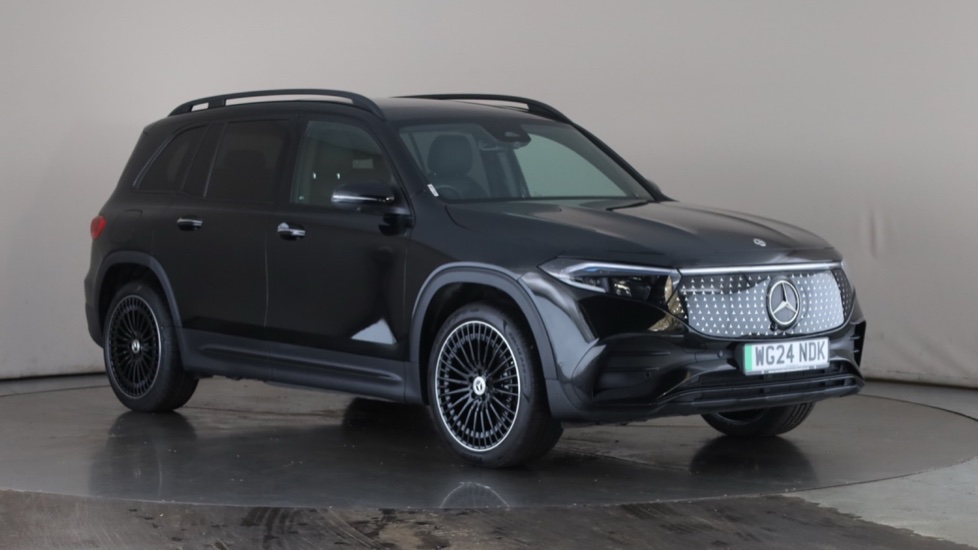 MERCEDES EQB Image 7