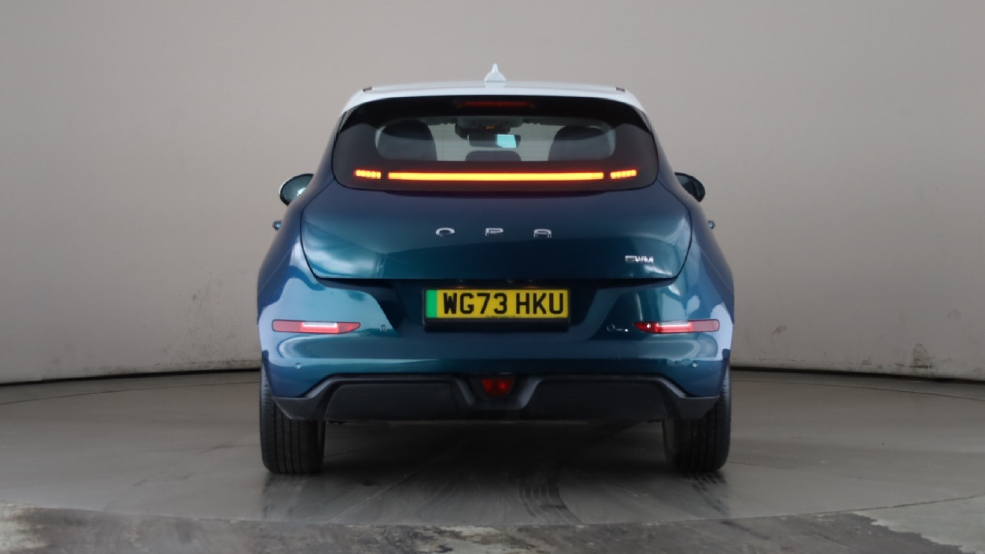 4020787 126kW First Edition 48kWh 5dr Auto