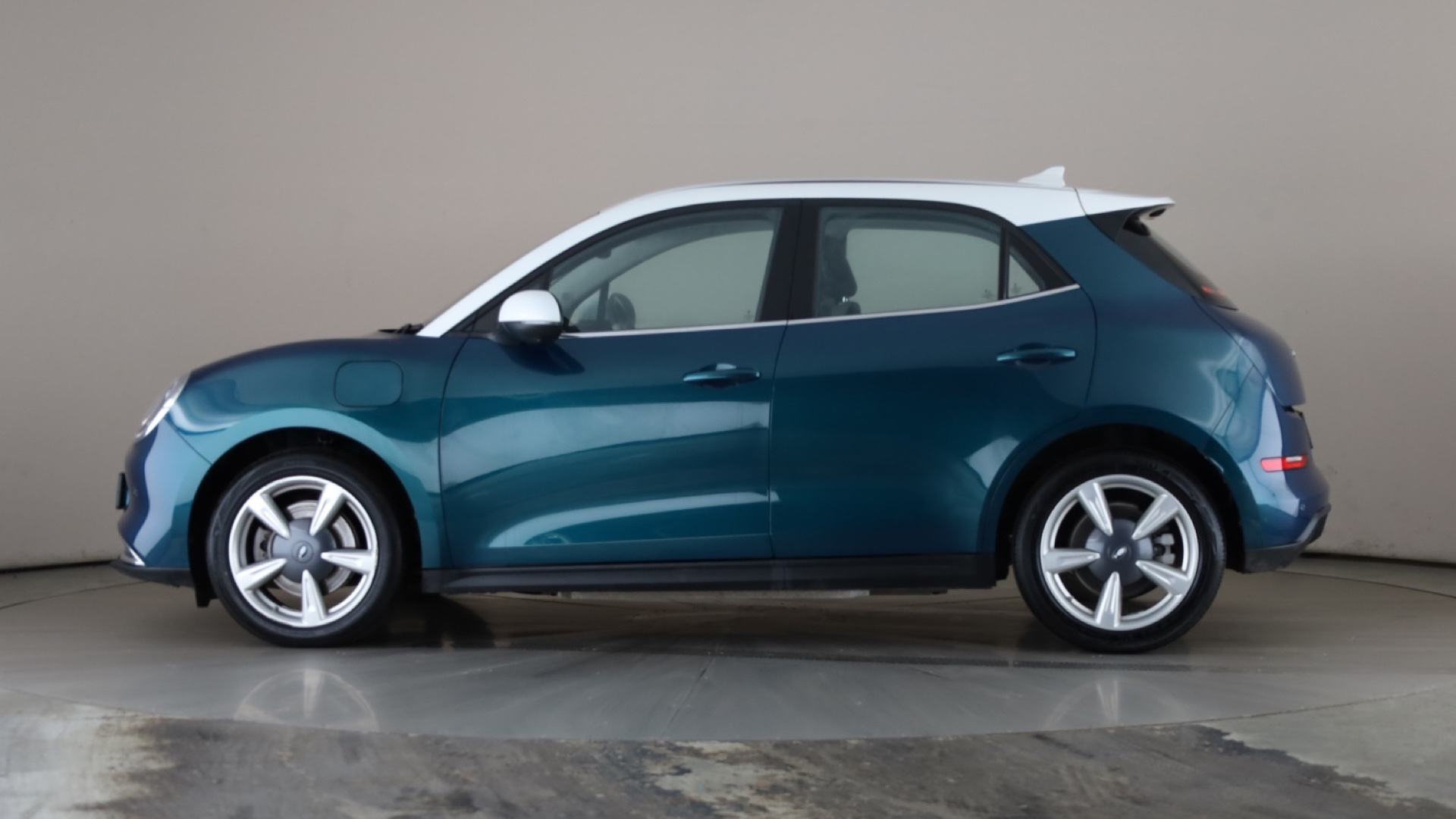 126kW First Edition 48kWh 5dr Auto [2022]