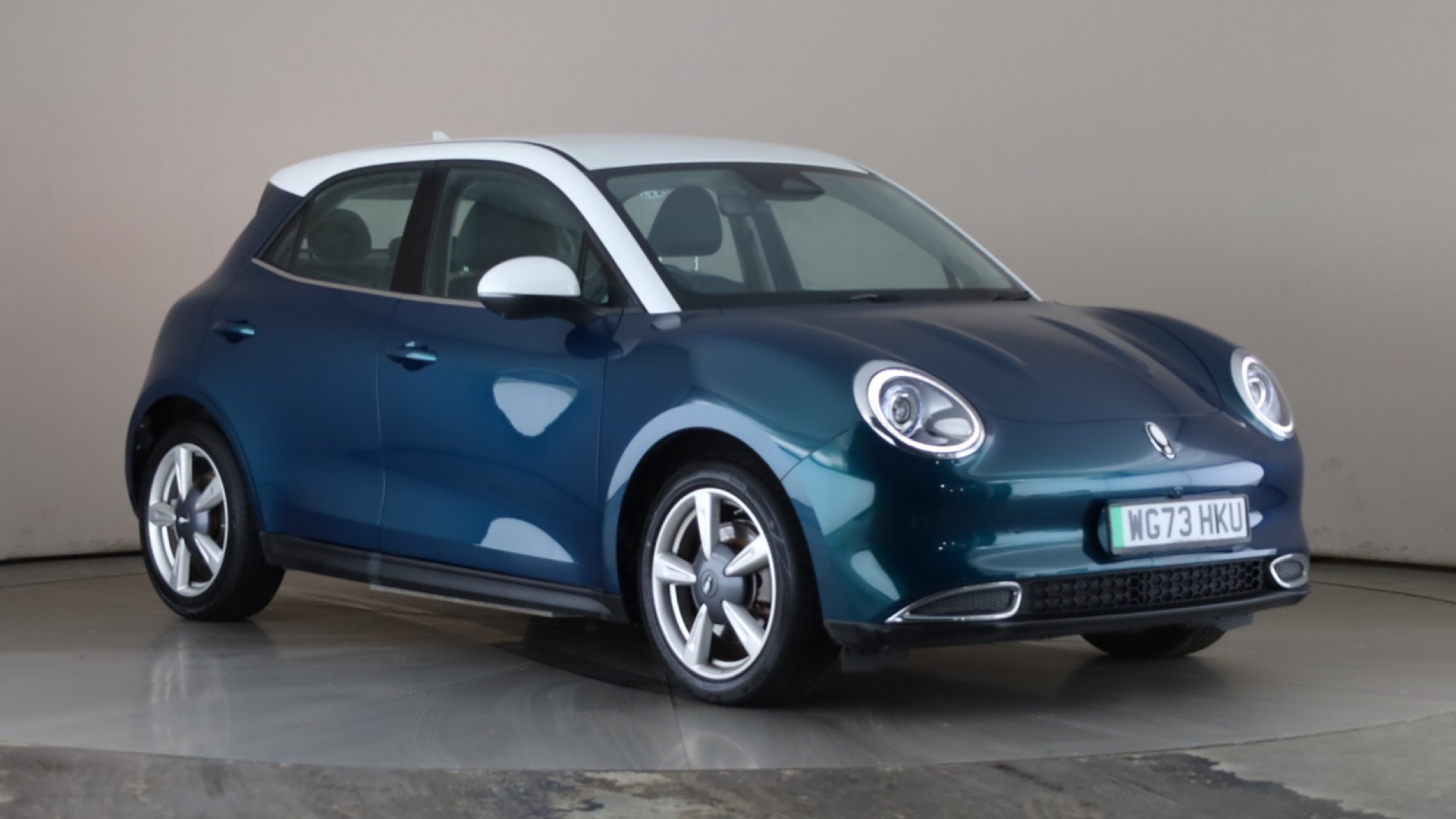 4020787 126kW First Edition 48kWh 5dr Auto