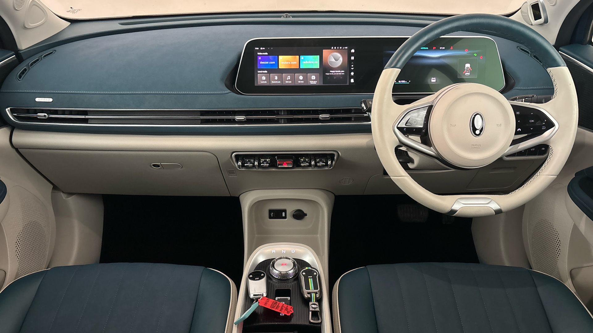 4020787 126kW First Edition 48kWh 5dr Auto