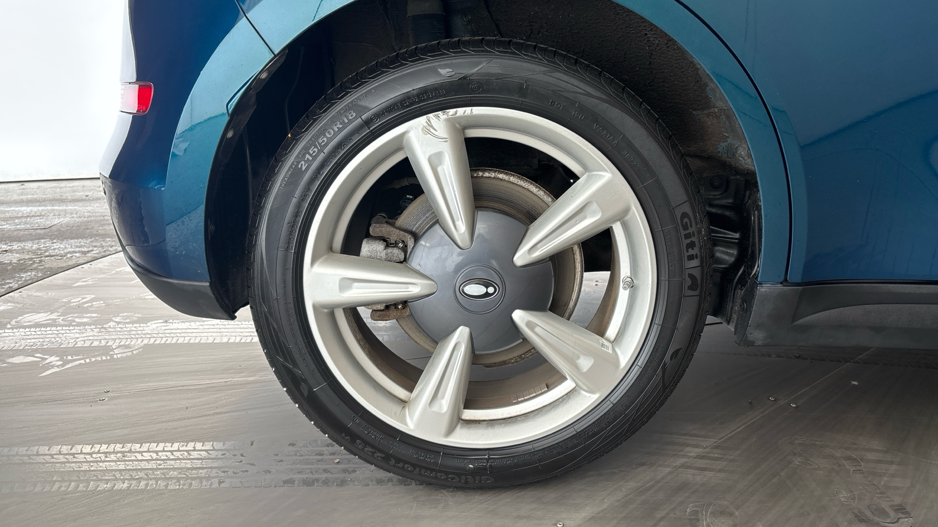 4020787 126kW First Edition 48kWh 5dr Auto