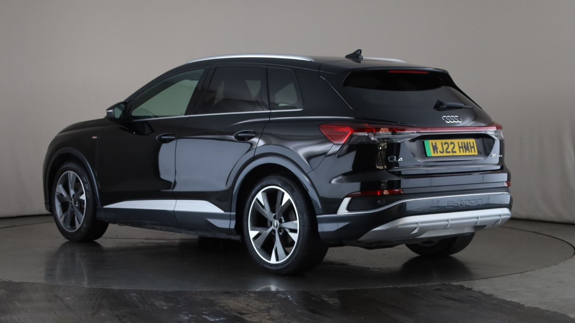 125kW 35 55.52kWh S Line 5dr Auto