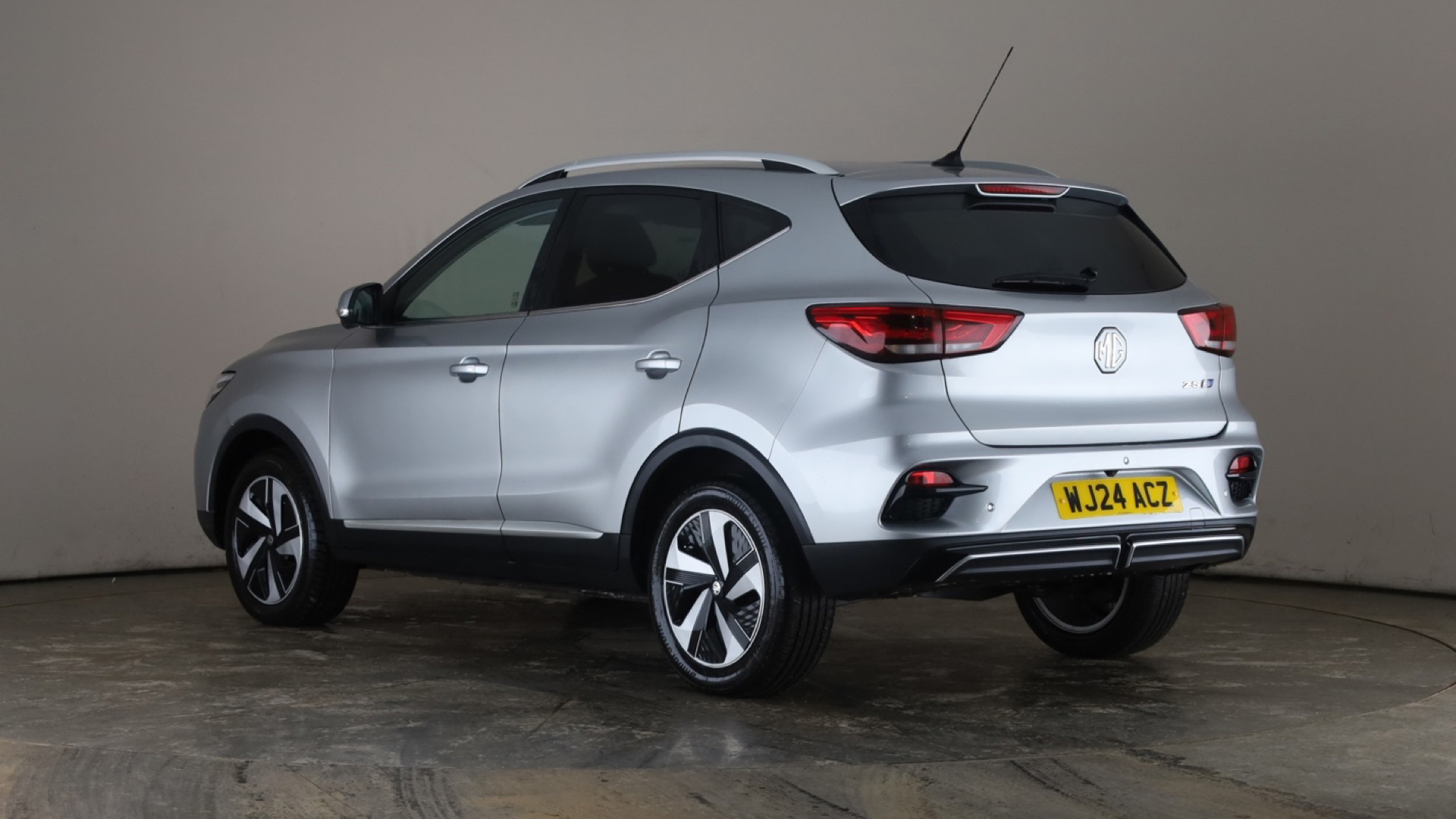 115kW Trophy EV Long Range 73kWh 5dr Auto [2023]