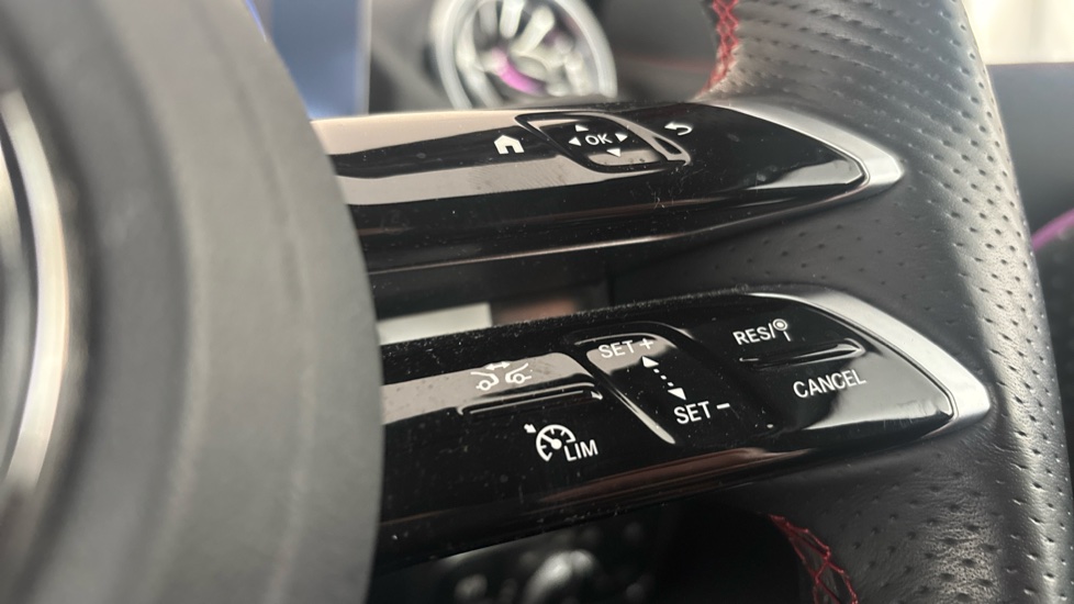 MERCEDES EQA cruise control