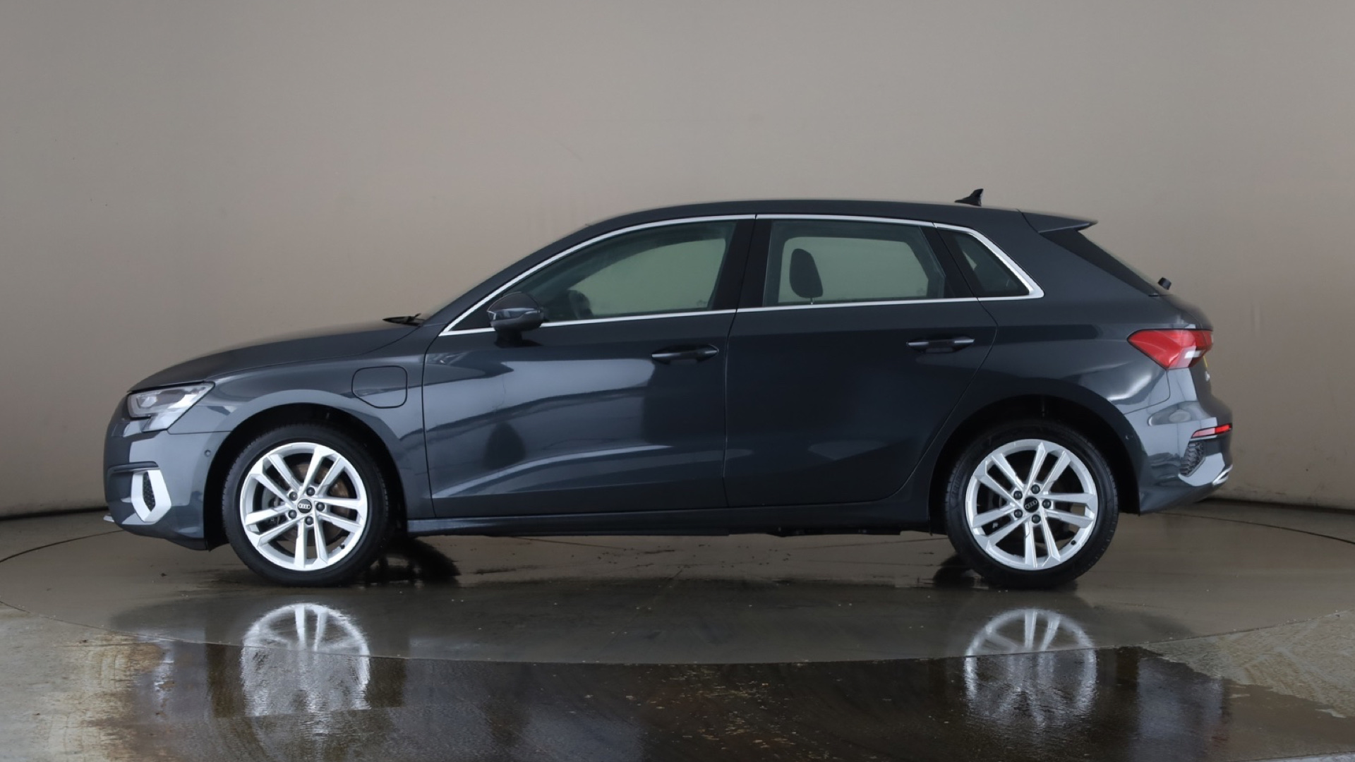 40 TFSI e Sport 5dr S Tronic [Comfort+Sound] [2023]