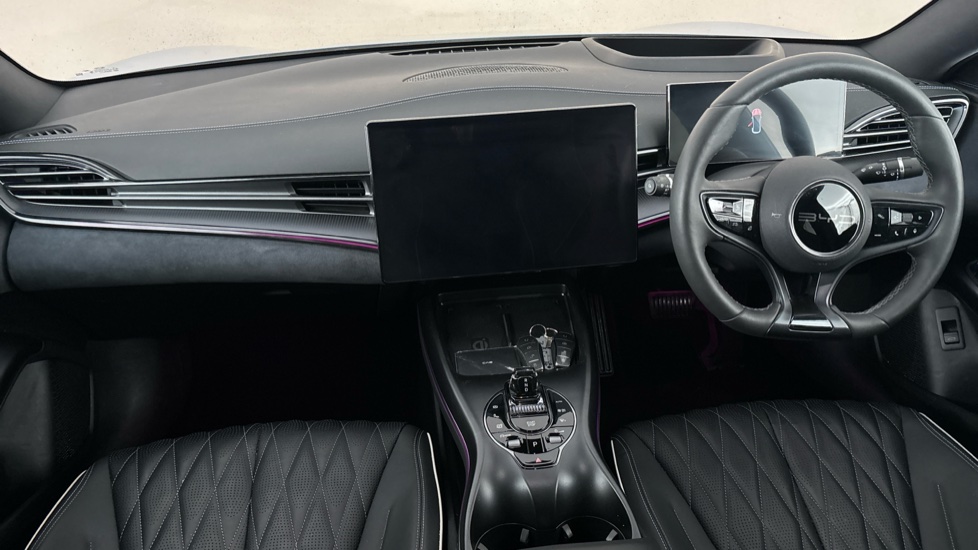 BYD SEAL Image 11