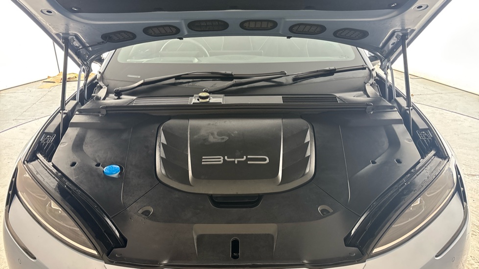 BYD SEAL Image 16
