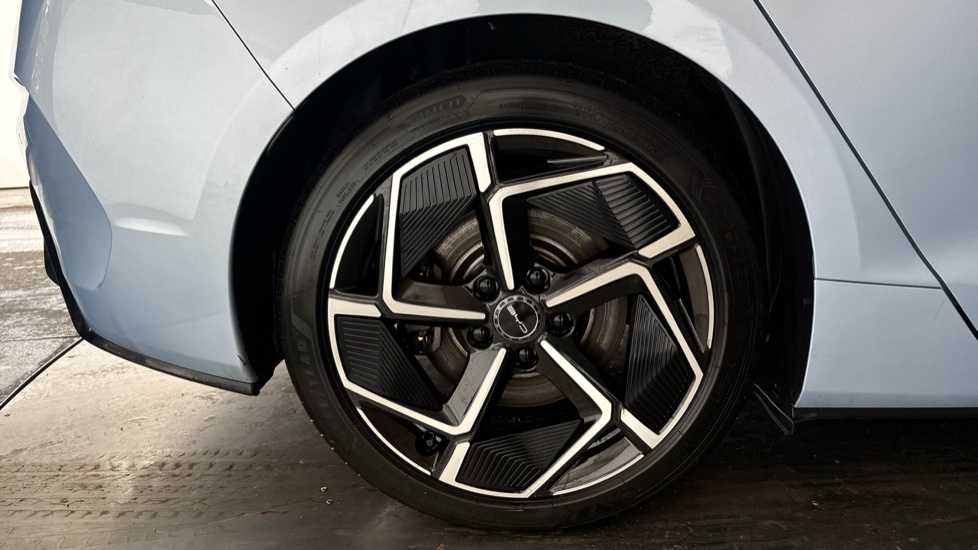 BYD SEAL Image 19