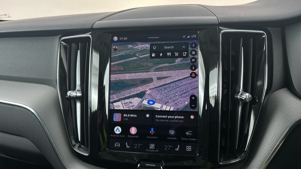 VOLVO XC60 Image 12