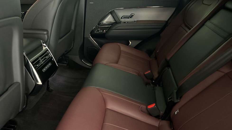 LAND ROVER RANGE ROVER SPORT Image 14