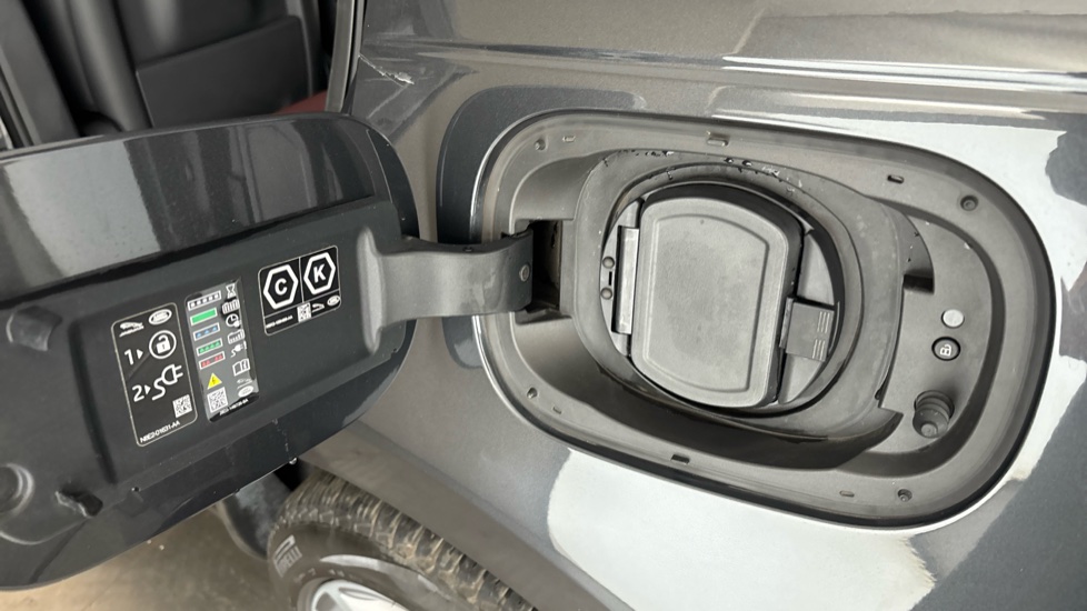 LAND ROVER RANGE ROVER SPORT Image 21