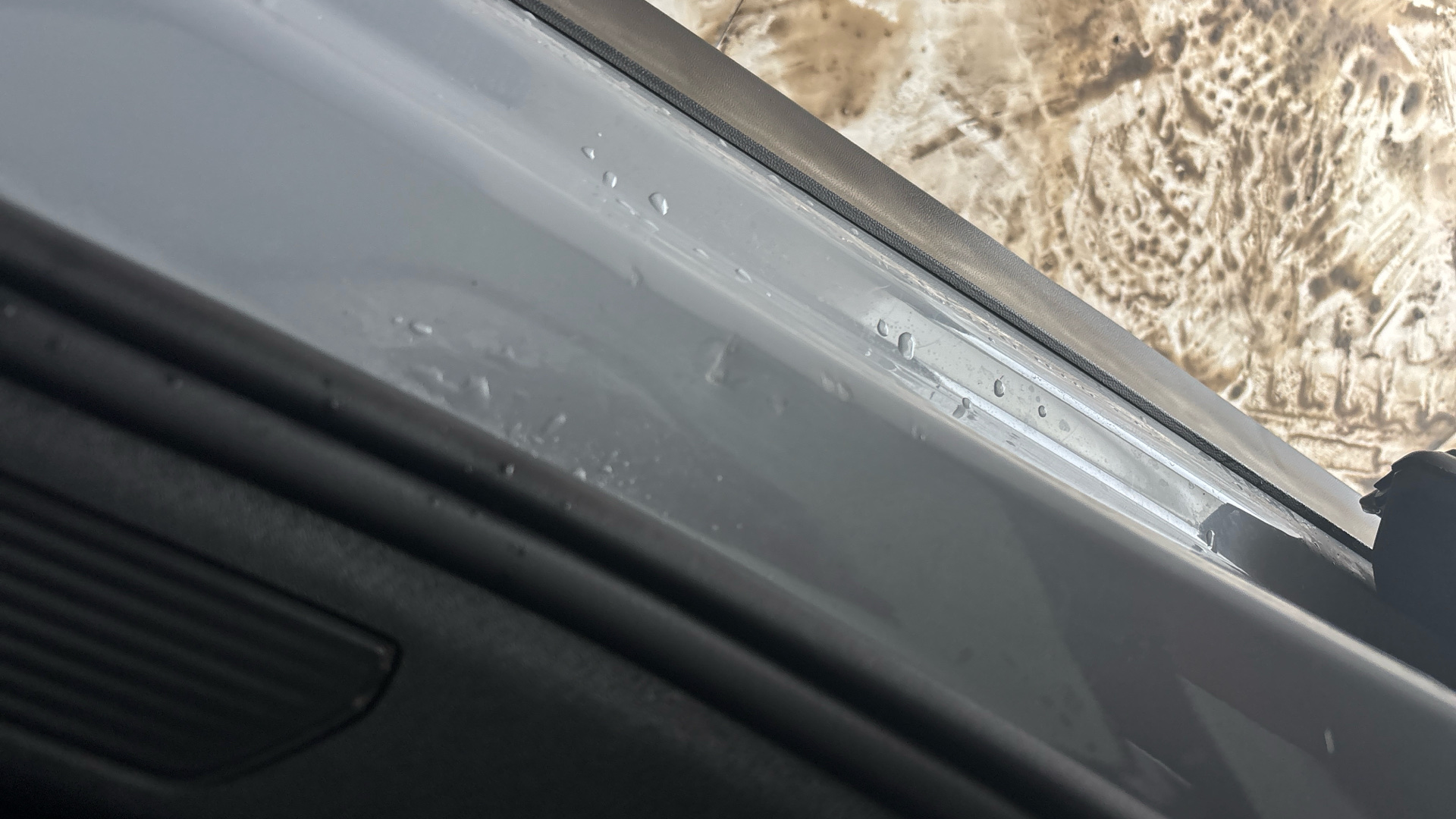 4020701 150kW Tour Pro S 77kWh 5dr Auto