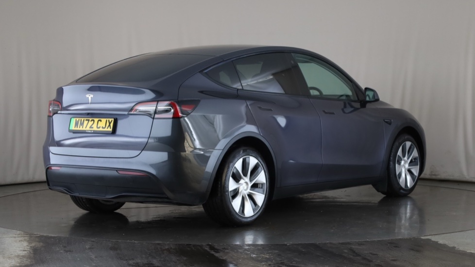 TESLA MODEL Y Image 5