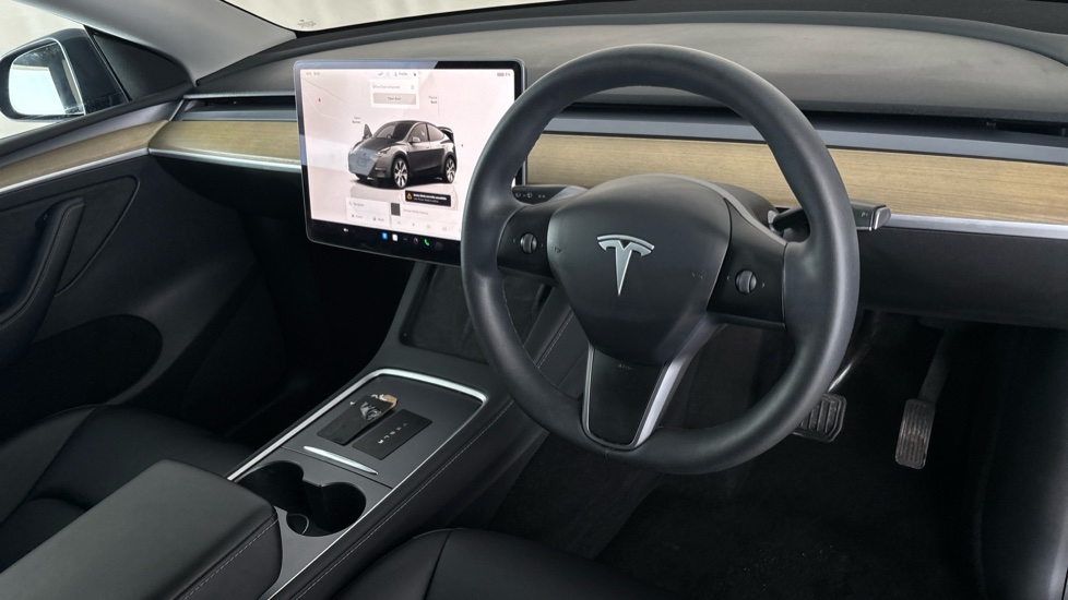 TESLA MODEL Y Image 9