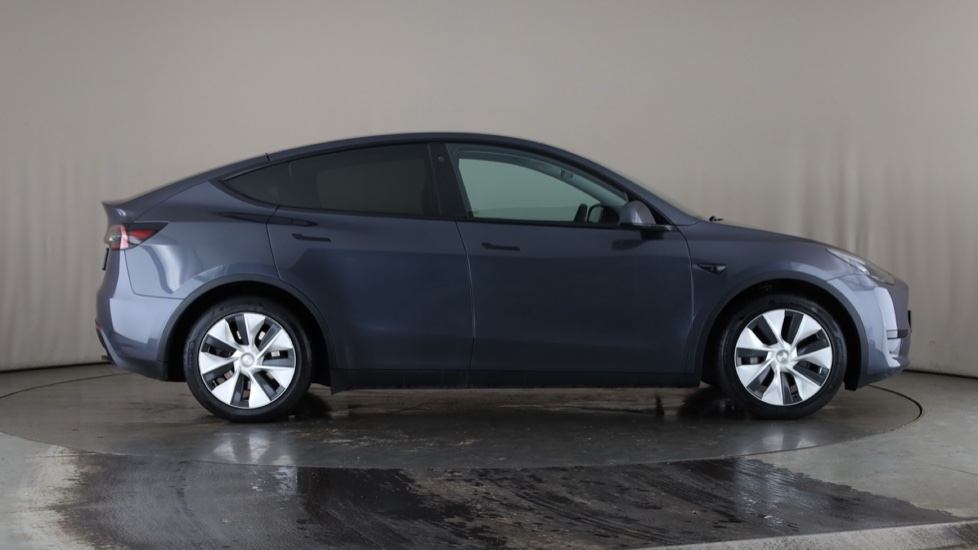 TESLA MODEL Y Image 6