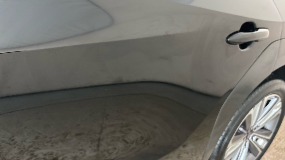 SUBARU SOLTERRA scratches