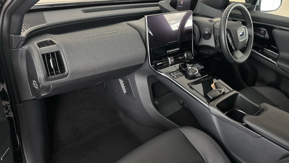 SUBARU SOLTERRA Image 10