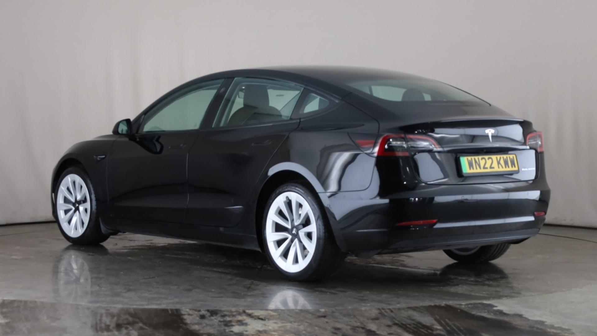 Long Range AWD 4dr Auto [2022]