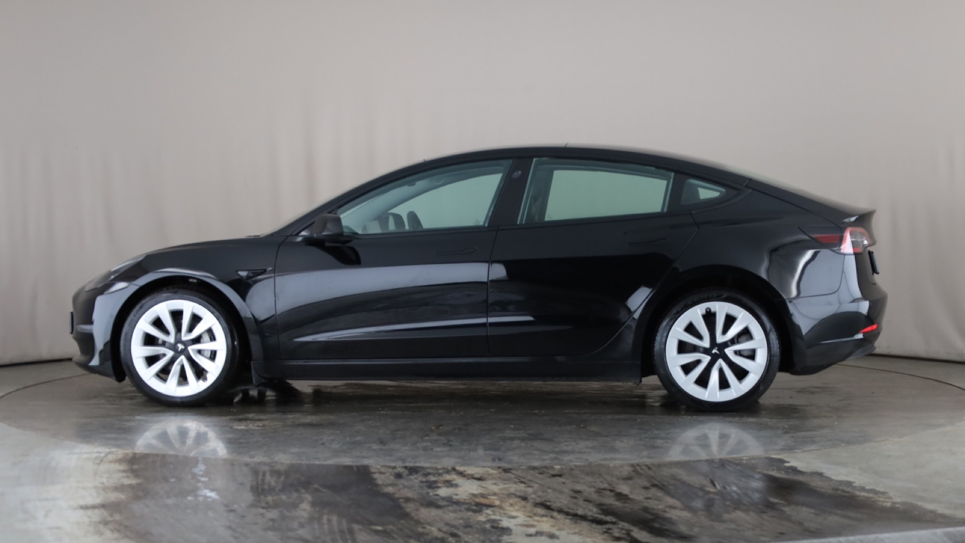 Long Range AWD 4dr Auto [2022]