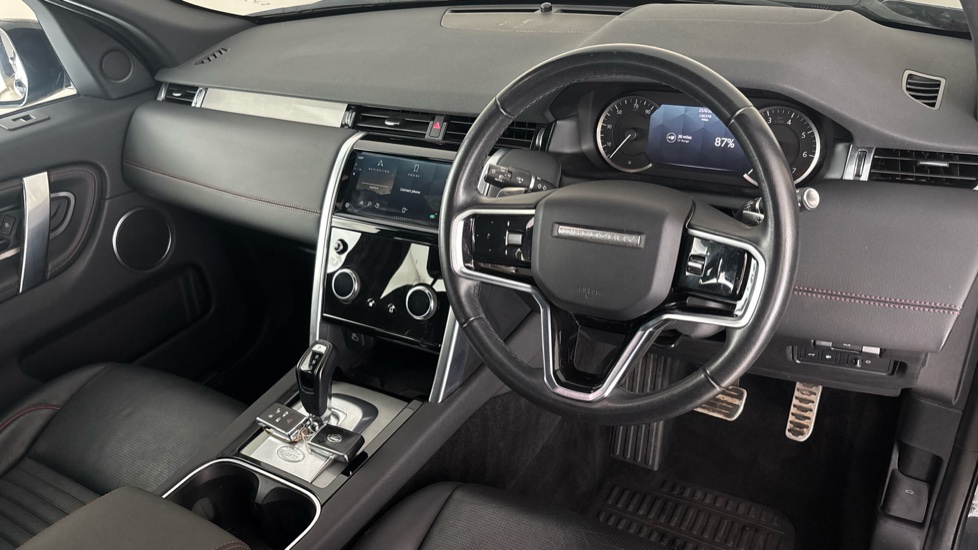 LAND ROVER DISCOVERY SPORT Image 9
