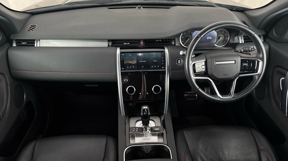LAND ROVER DISCOVERY SPORT Image 11