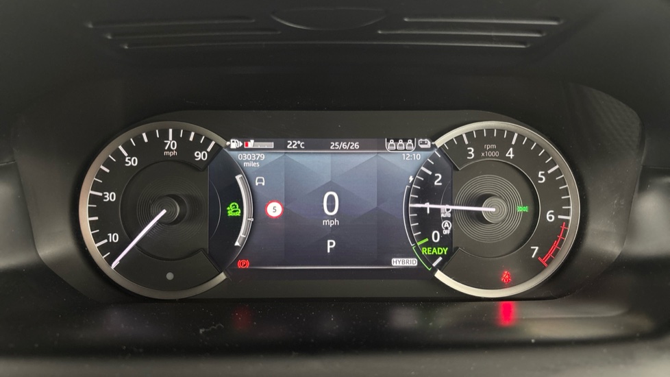 LAND ROVER DISCOVERY SPORT Image 13