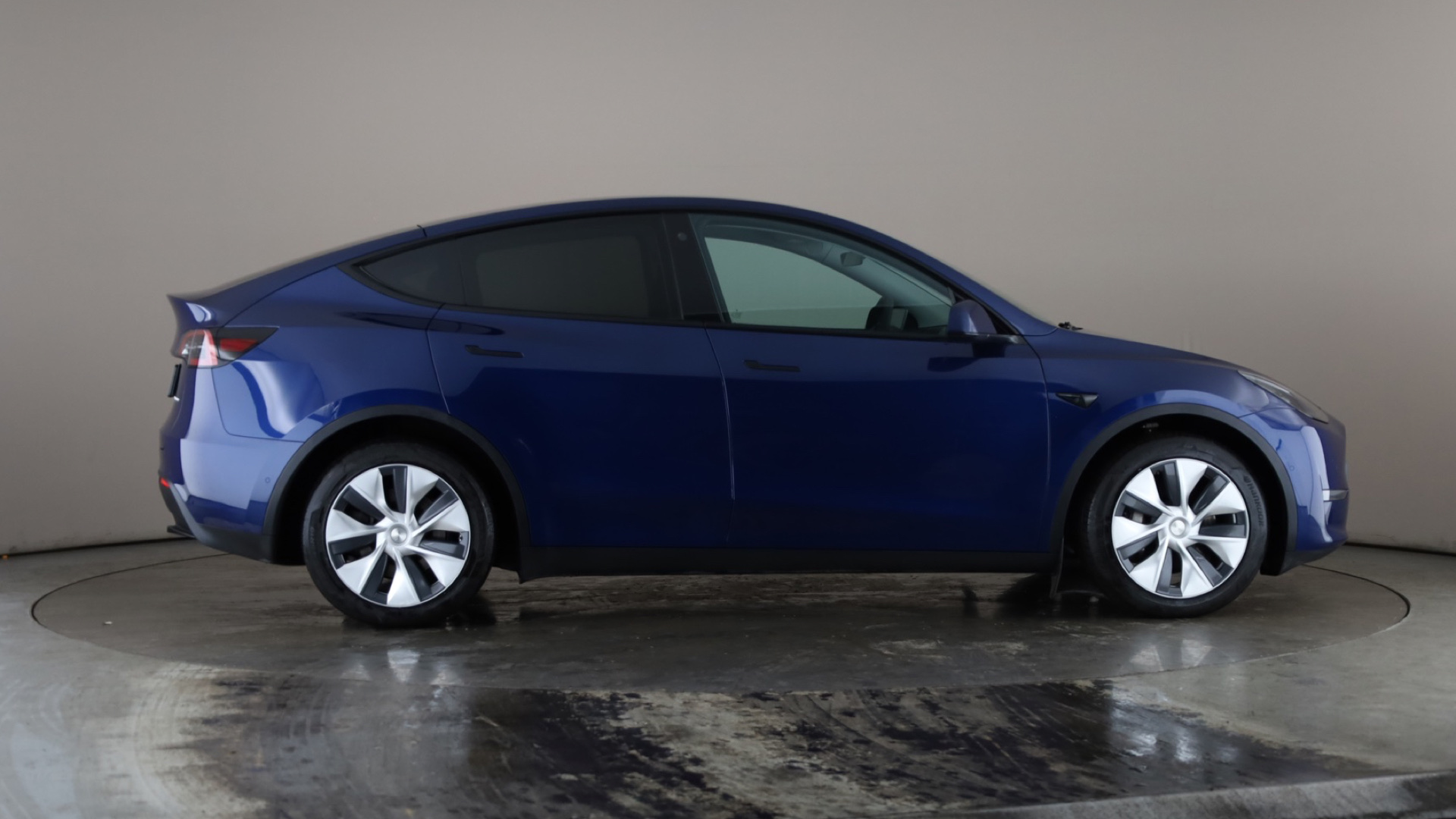 4020645 Long Range AWD 5dr Auto