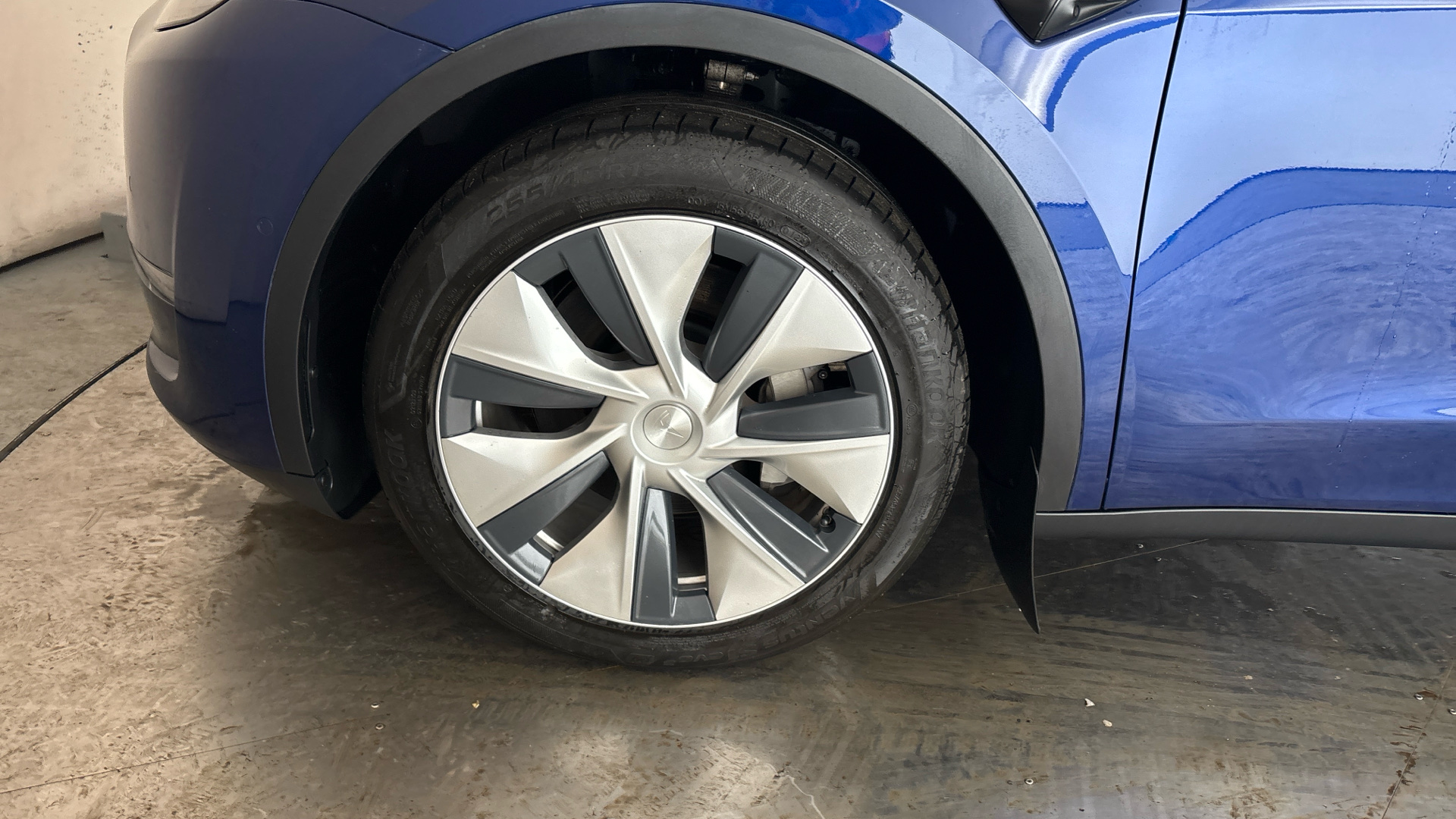 4020645 Long Range AWD 5dr Auto