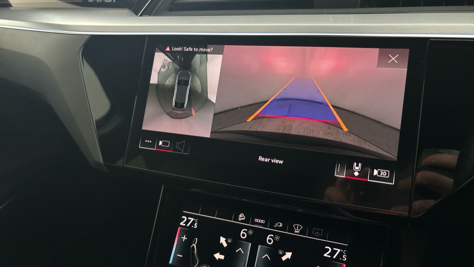 AUDI E-TRON reverse camera