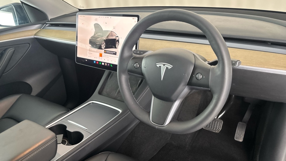TESLA MODEL Y HATCHBACK Long Range AWD 5dr Auto