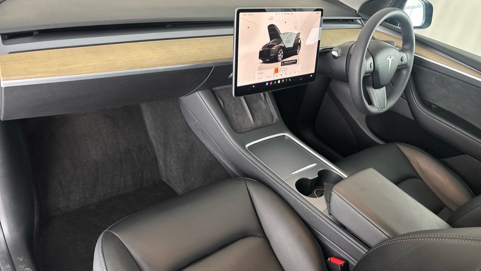 TESLA MODEL Y HATCHBACK Long Range AWD 5dr Auto