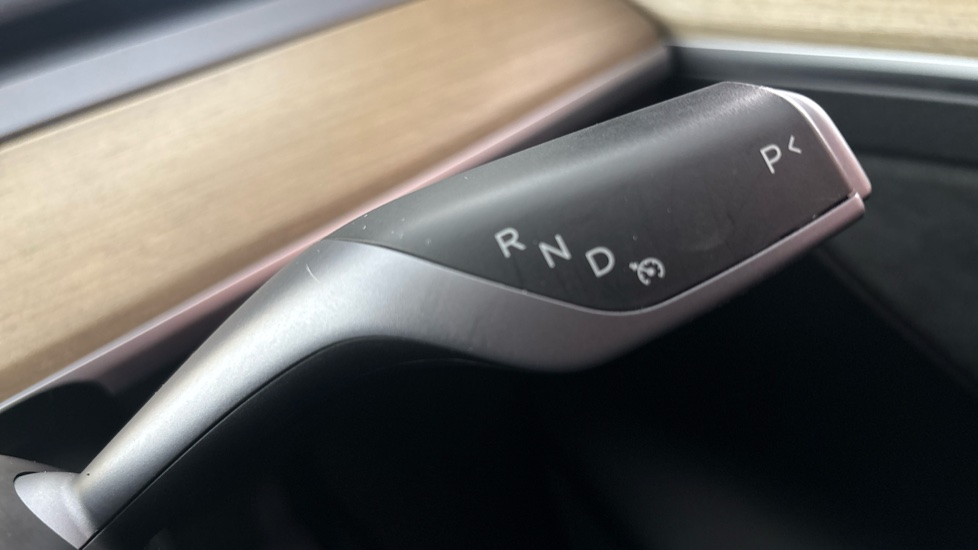 TESLA MODEL Y HATCHBACK Long Range AWD 5dr Auto