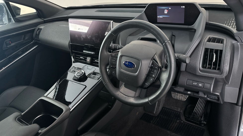 SUBARU SOLTERRA Image 9