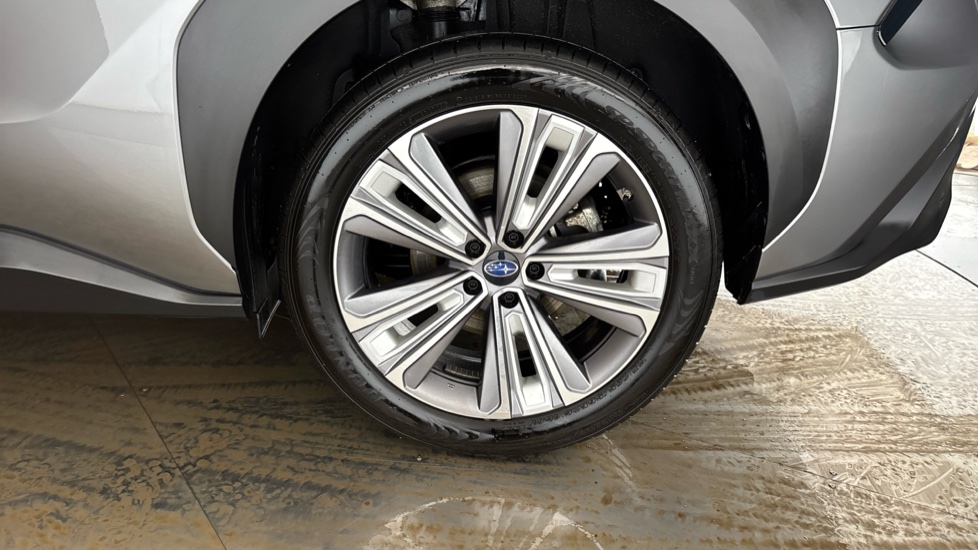 SUBARU SOLTERRA Image 18