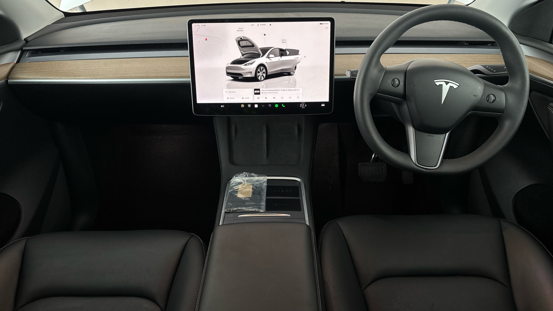 4060146 RWD 5dr Auto